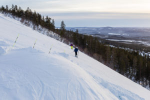 "Västbranten"-pisten fortjener sin sorte farve // Foto: Troels Kjems