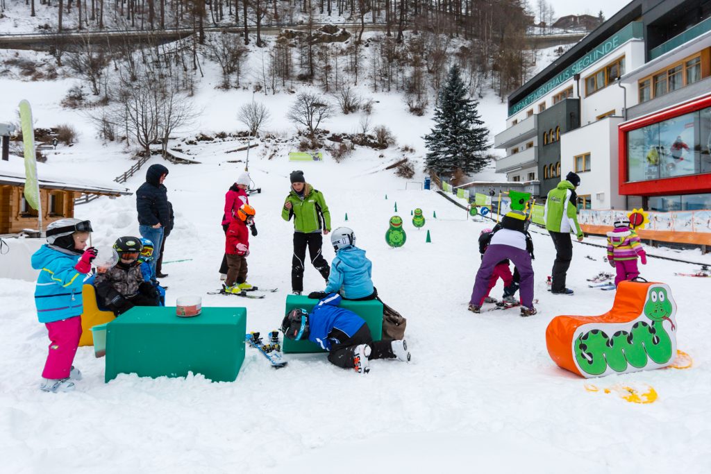 Sklskole i Soelden